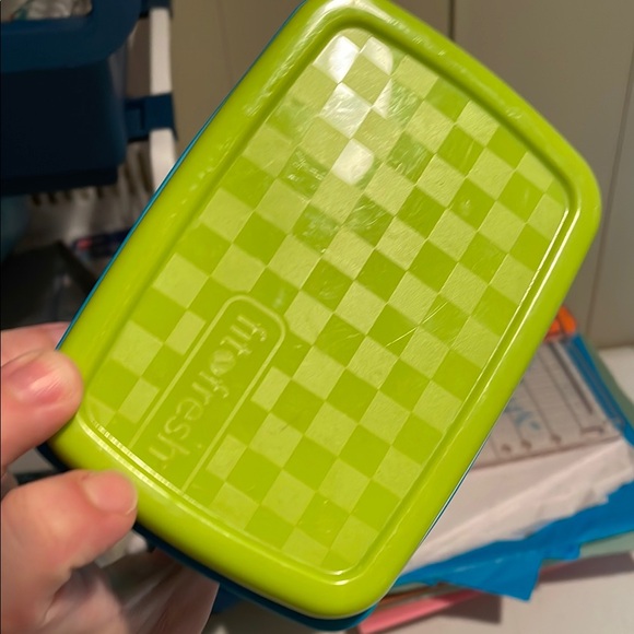 Fit And Fresh Colorful Stackable Food Storage Containers - Picture 12 of 14